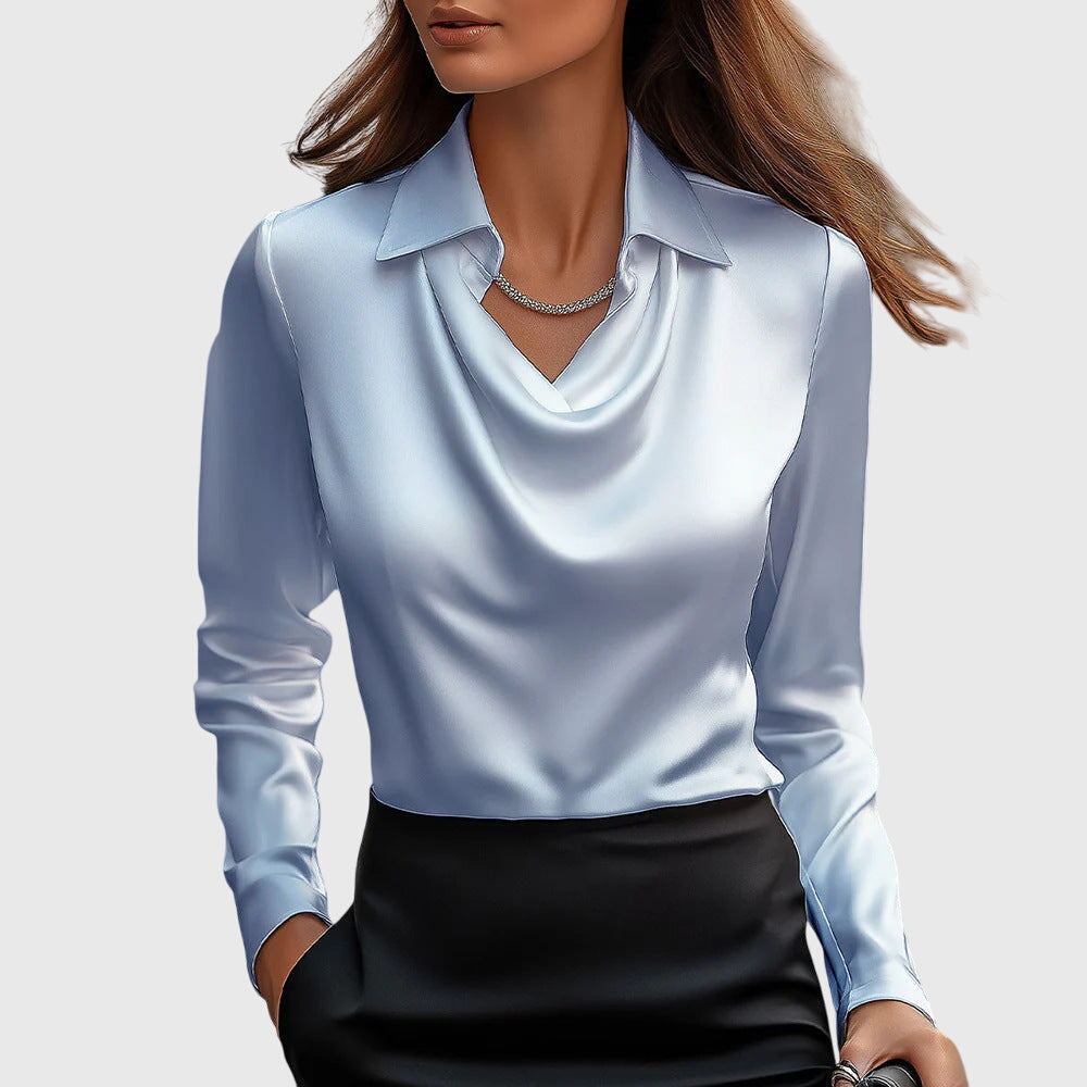 Sylvie™ | Bluse mit luxuriösem Glanz und Faltenkragen